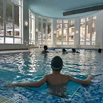 Apartamento Edelweiss Mountain - Stream & Pool,