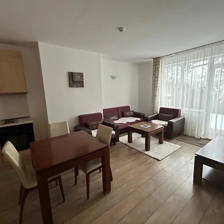 アパート Edelweiss Mountain - Stream & Pool, パンポロボ