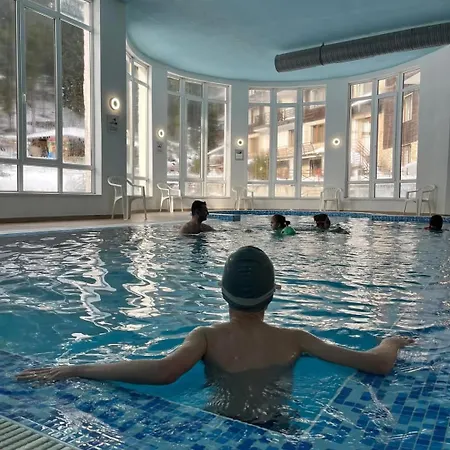 Апартамент Edelweiss Mountain - Stream & Pool,