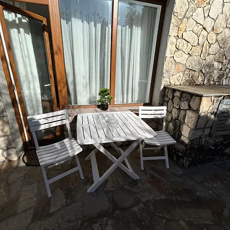Apartamento Edelweiss Mountain - Stream & Pool, Pamporovo