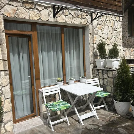 Апартамент Edelweiss Mountain - Stream & Pool, *