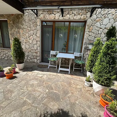 Апартамент Edelweiss Mountain - Stream & Pool, *