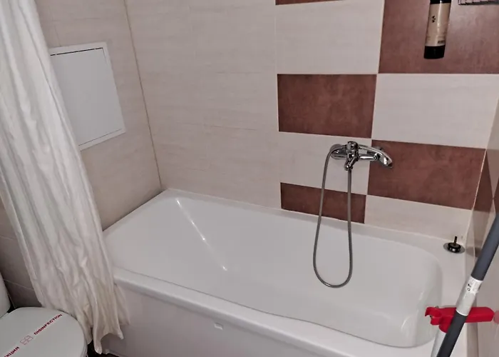 Edelweiss Mountain - Stream & Pool, Pamporovo