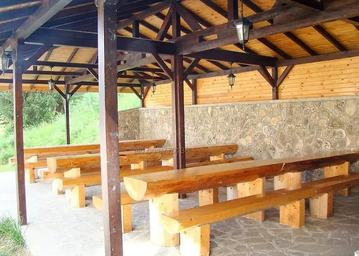 Edelweiss Mountain - Stream & Pool, Apartamento Pamporovo