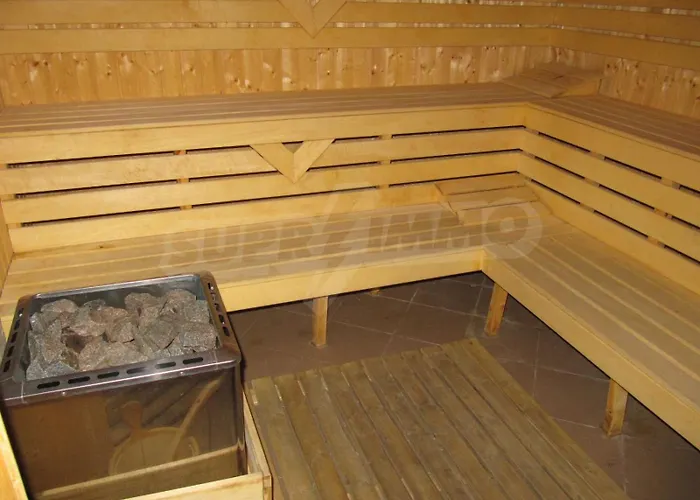 Edelweiss Mountain - Stream & Pool,